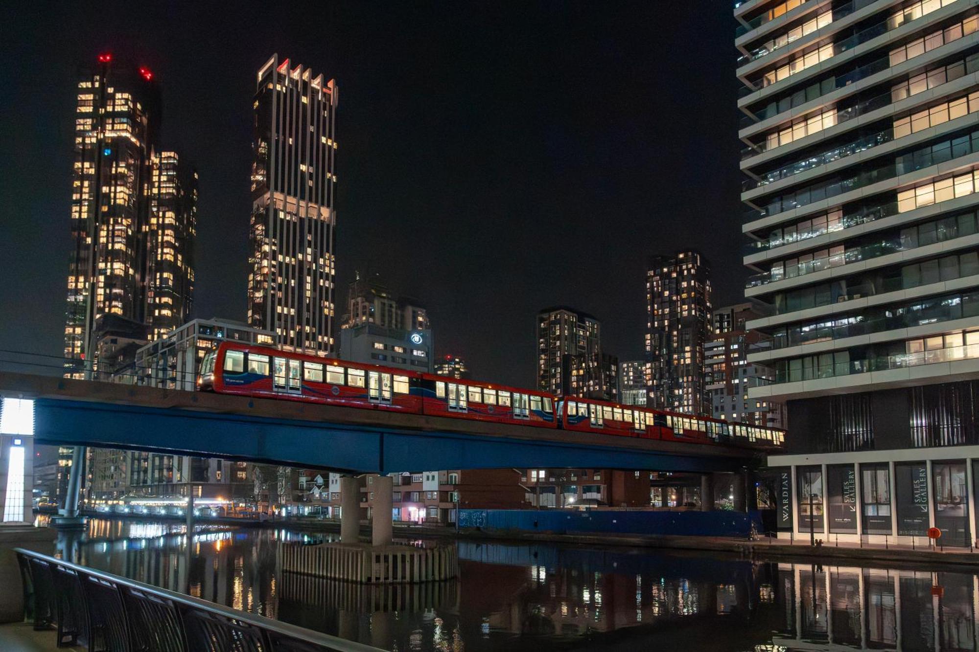 לונדון Britannia International Hotel Canary Wharf מראה חיצוני תמונה